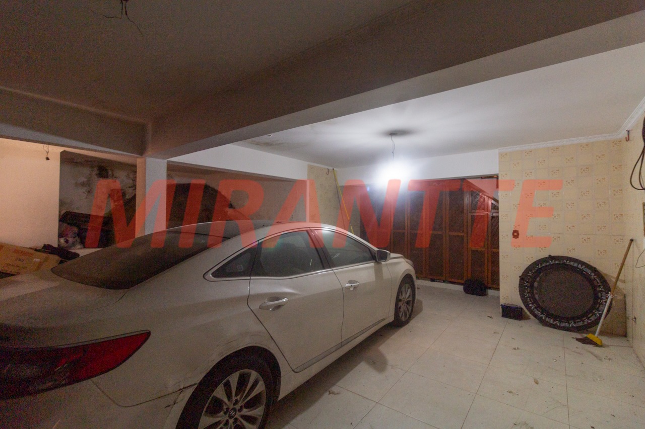 Sobrado de 316m² com 3 quartos em Jardim Virginia Bianca