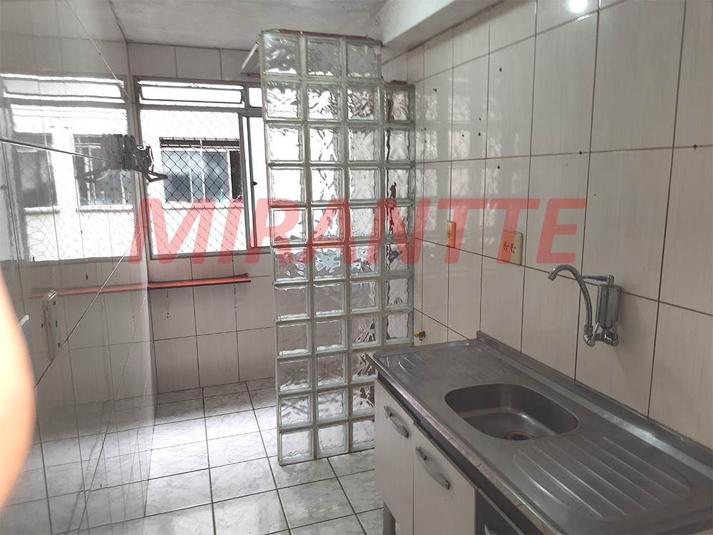 Apartamento com 3 quartos em Cidade Líder