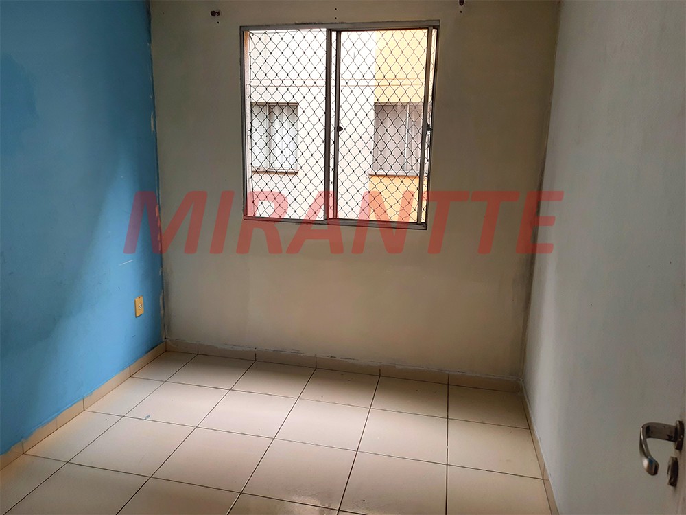 Apartamento com 3 quartos em Cidade Líder