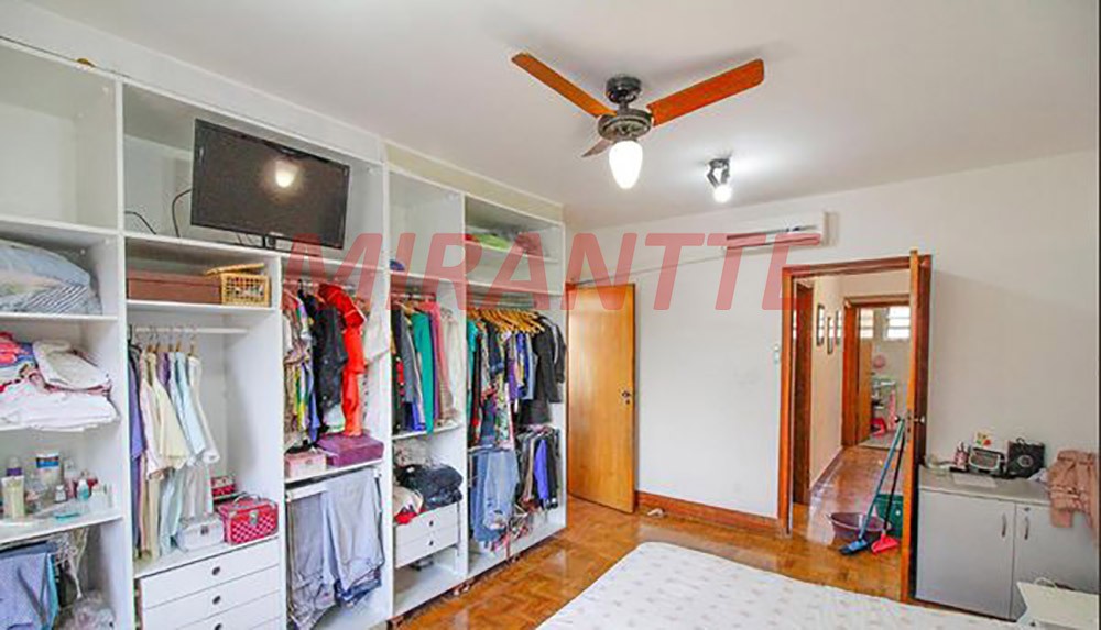 Sobrado de 273m² com 3 quartos em Vila Anglo Brasileira