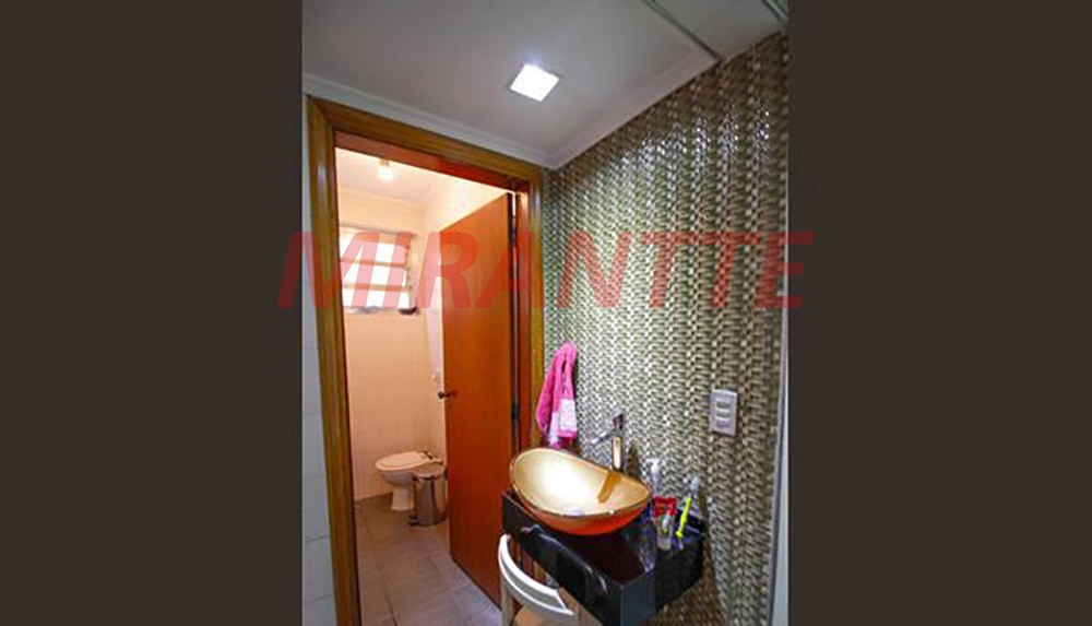 Sobrado de 273m² com 3 quartos em Vila Anglo Brasileira