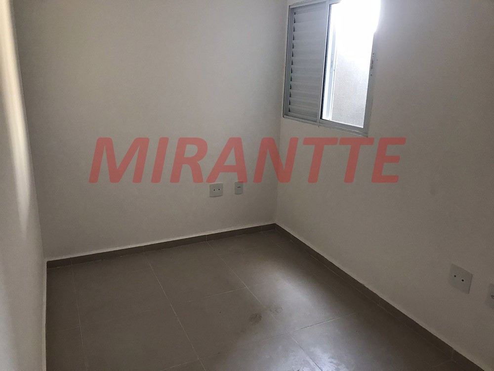 Apartamento de 45m² com 2 quartos em Vila Carrao