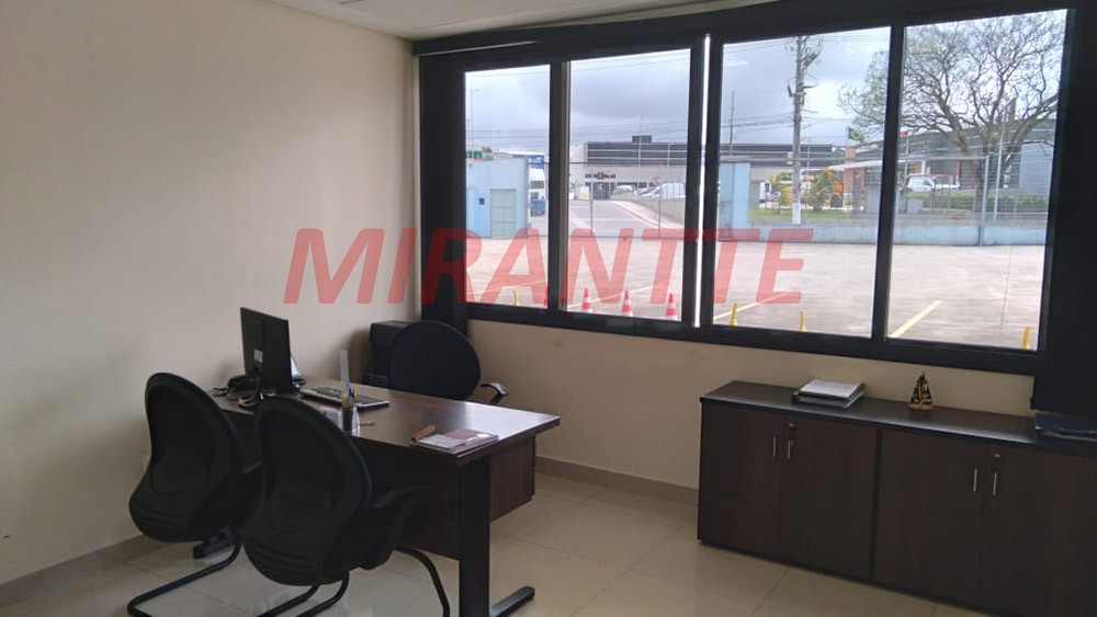 Galpao de 700m² em Guarulhos – Bonsucesso