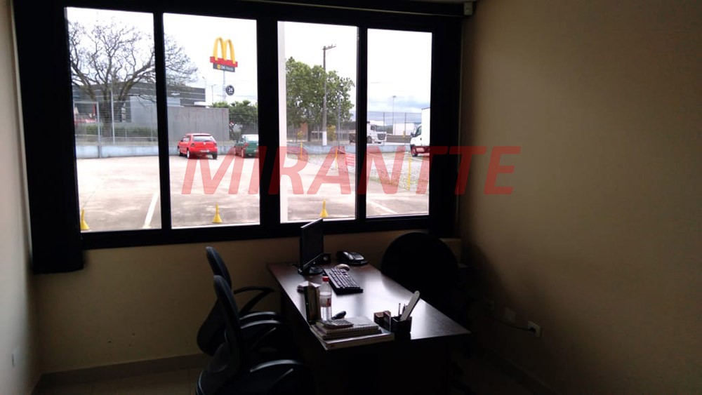 Galpao de 700m² em Guarulhos – Bonsucesso