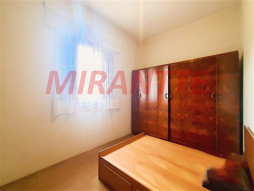 Sobrado de 154m² com 2 quartos em Horto Florestal