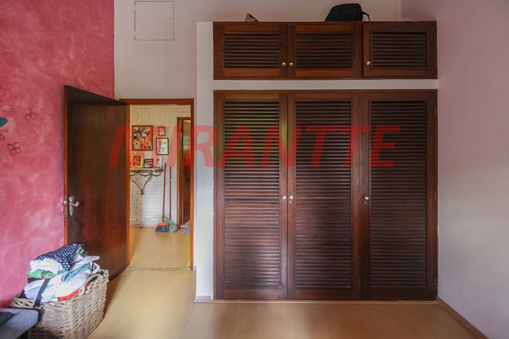 Casa terrea de 599m² com 3 quartos em PARQUE PETROPOLIS