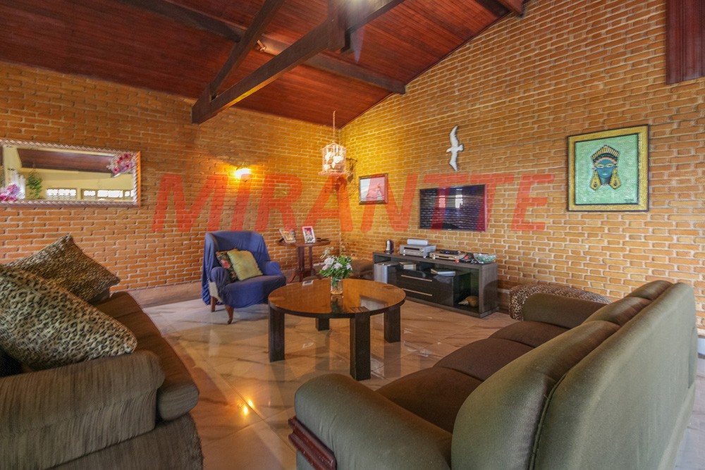 Casa terrea de 599m² com 3 quartos em PARQUE PETROPOLIS