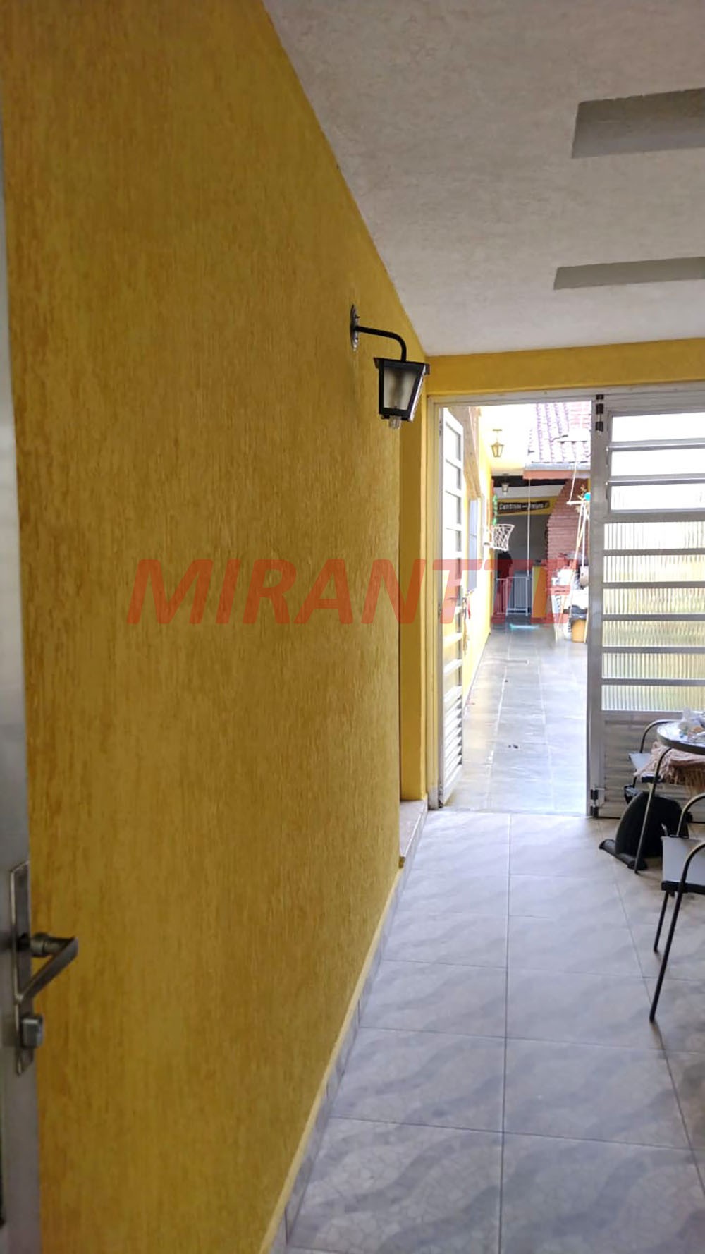 Casa terrea de 181m² com 2 quartos em Parque Santo Antônio