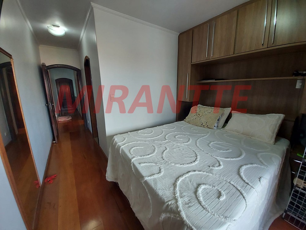 Sobrado de 214m² com 3 quartos em Parada Inglesa