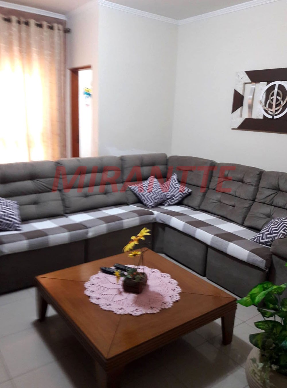 Sobrado de 240m² com 3 quartos em Vila Rosália