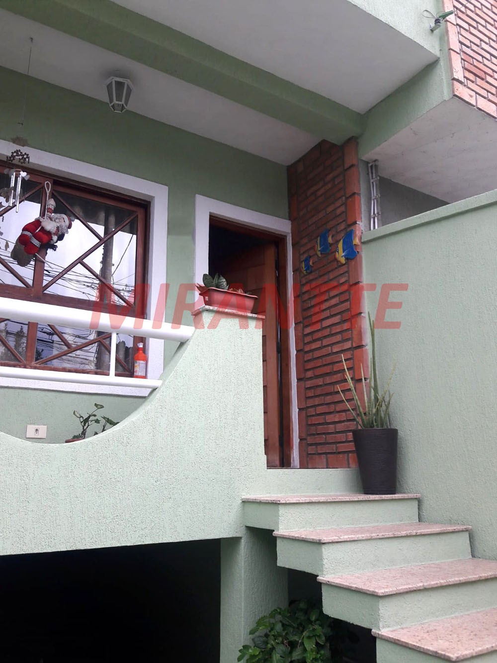 Sobrado de 240m² com 3 quartos em Vila Rosália