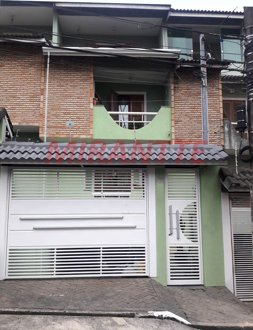 Sobrado de 240m² com 3 quartos em Vila Rosália