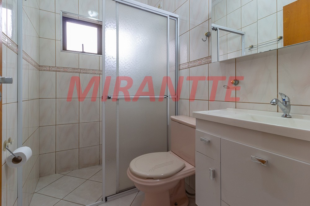 Sobrado de 223m² com 3 quartos em Jardim Paraiso