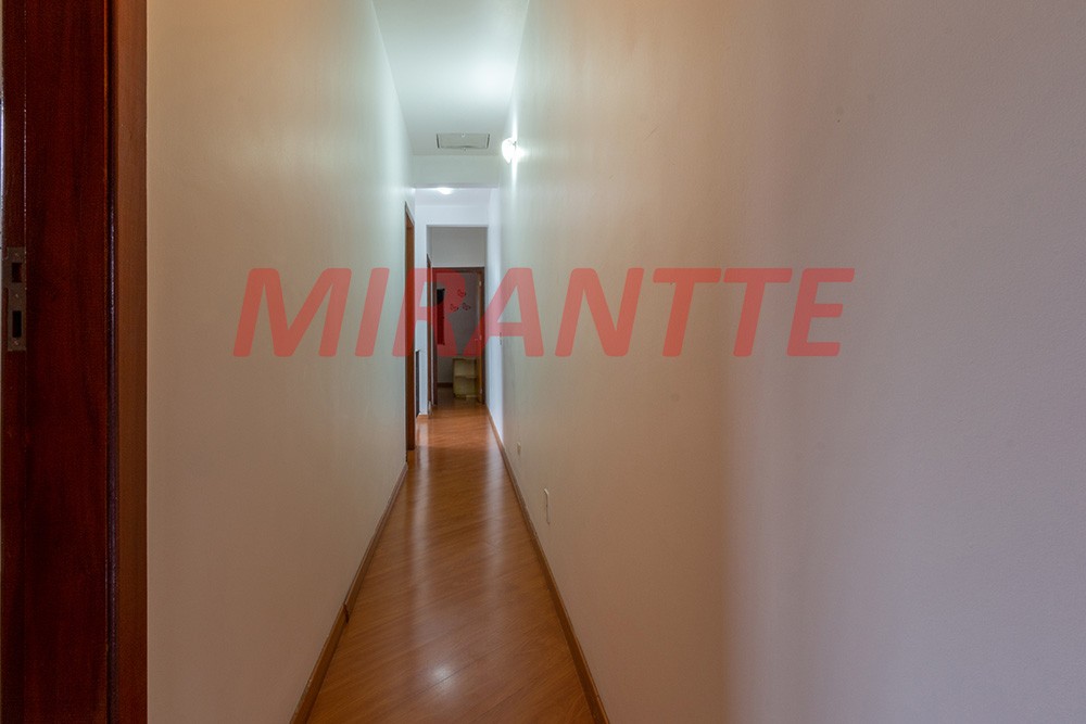 Sobrado de 223m² com 3 quartos em Jardim Paraiso