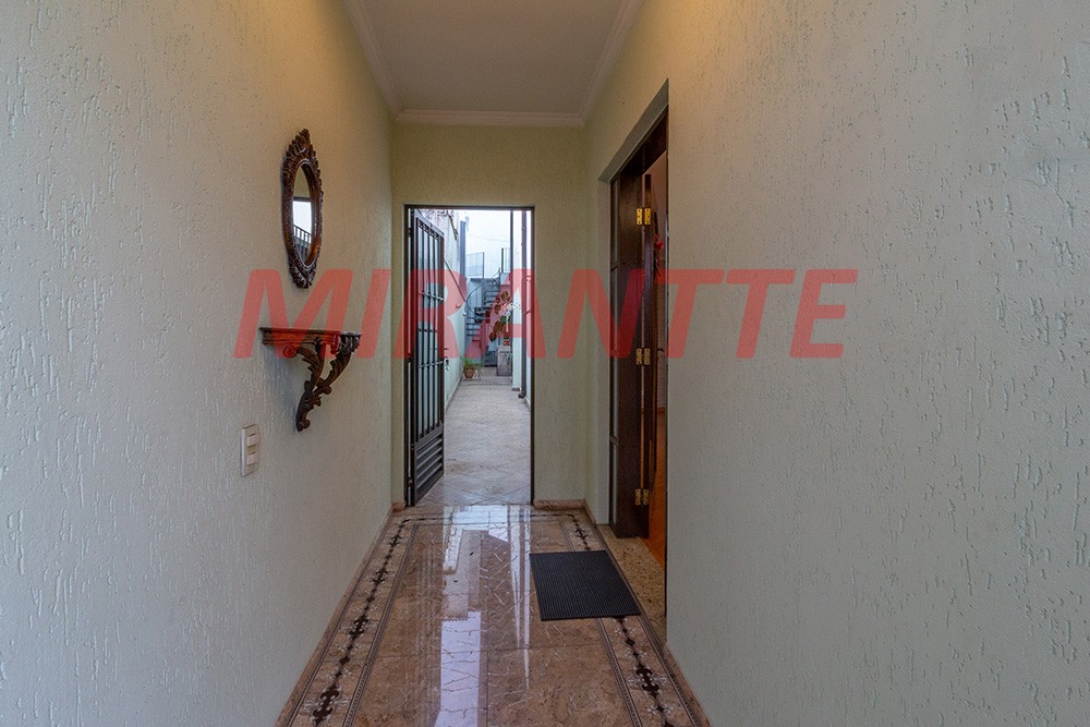 Sobrado de 223m² com 3 quartos em Jardim Paraiso