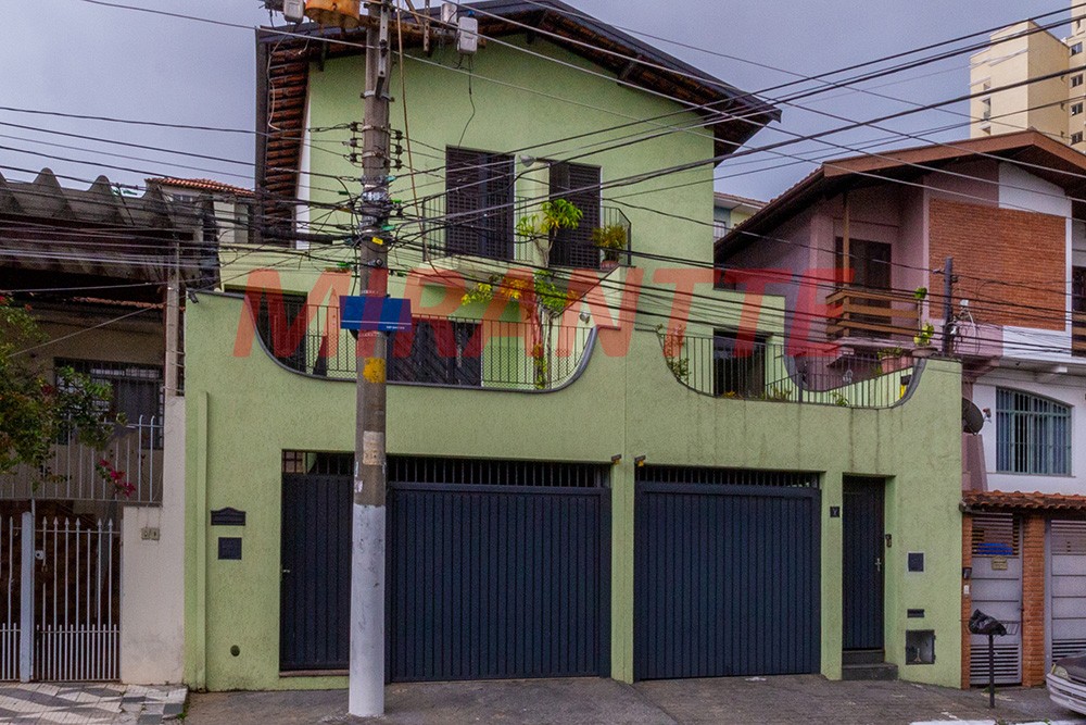 Sobrado de 223m² com 3 quartos em Jardim Paraiso