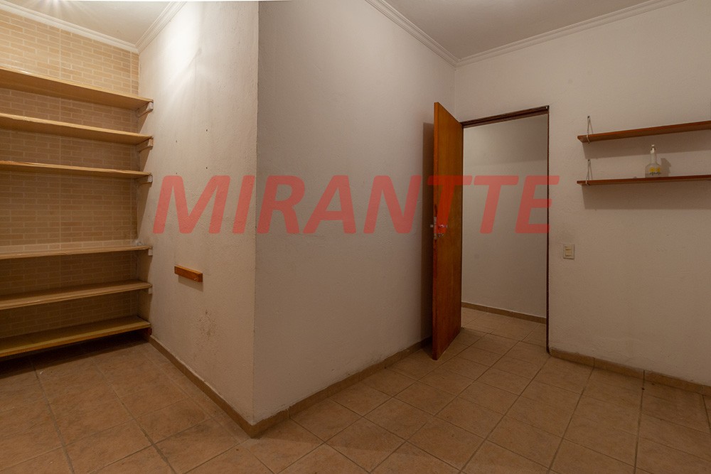 Sobrado de 223m² com 3 quartos em Jardim Paraiso