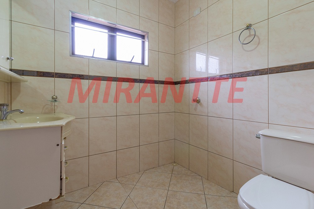 Sobrado de 223m² com 3 quartos em Jardim Paraiso