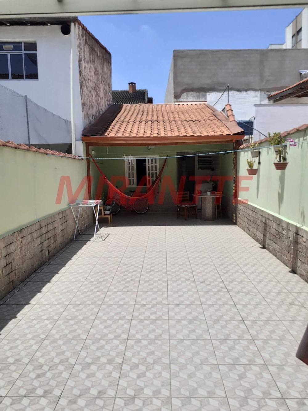 Sobrado de 168m² com 3 quartos em Gopoúva
