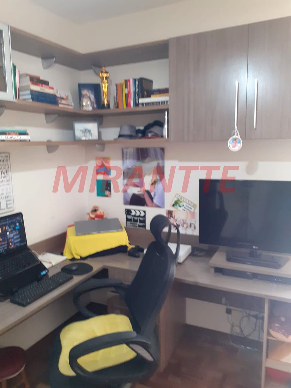 Sobrado de 168m² com 3 quartos em Gopoúva