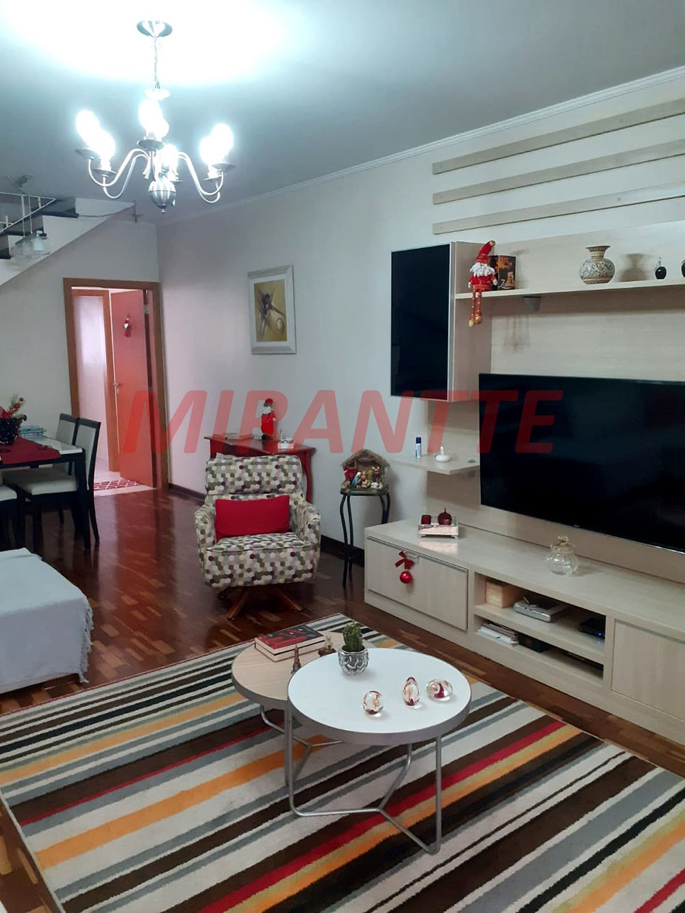 Sobrado de 168m² com 3 quartos em Gopoúva