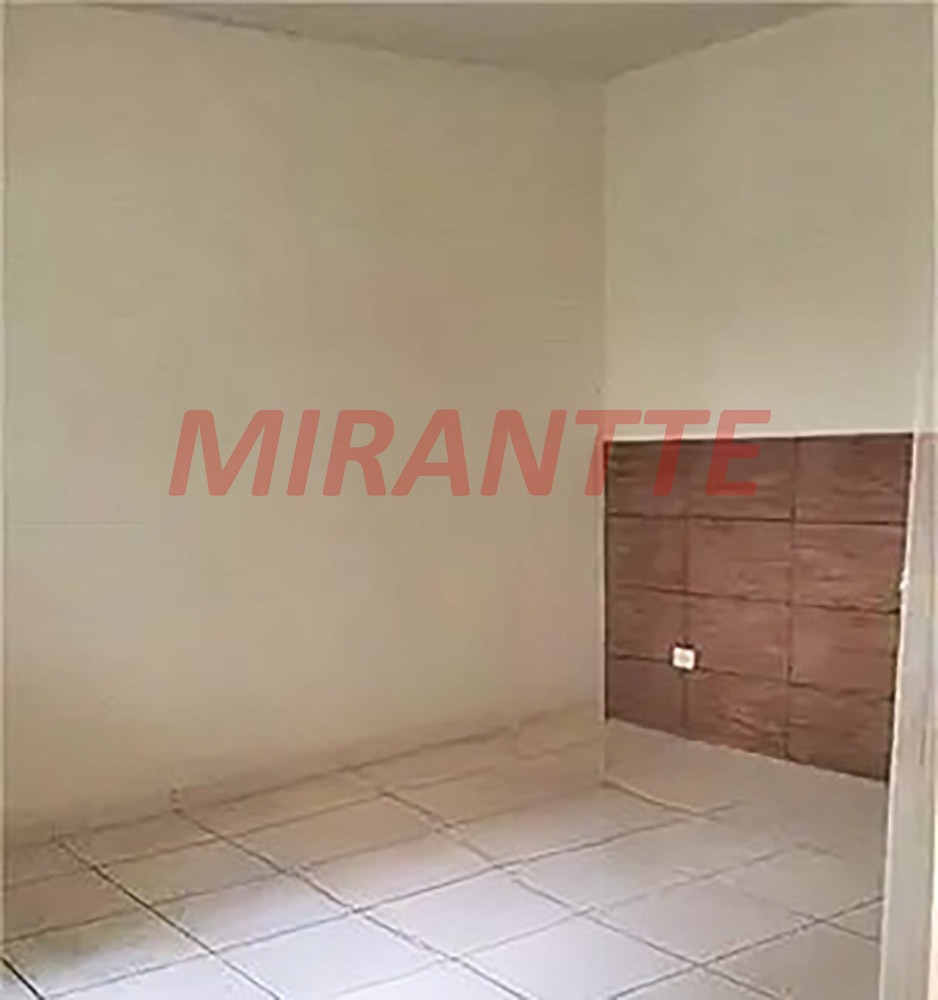 Sobrado de 168m² com 10 quartos em Casa Verde