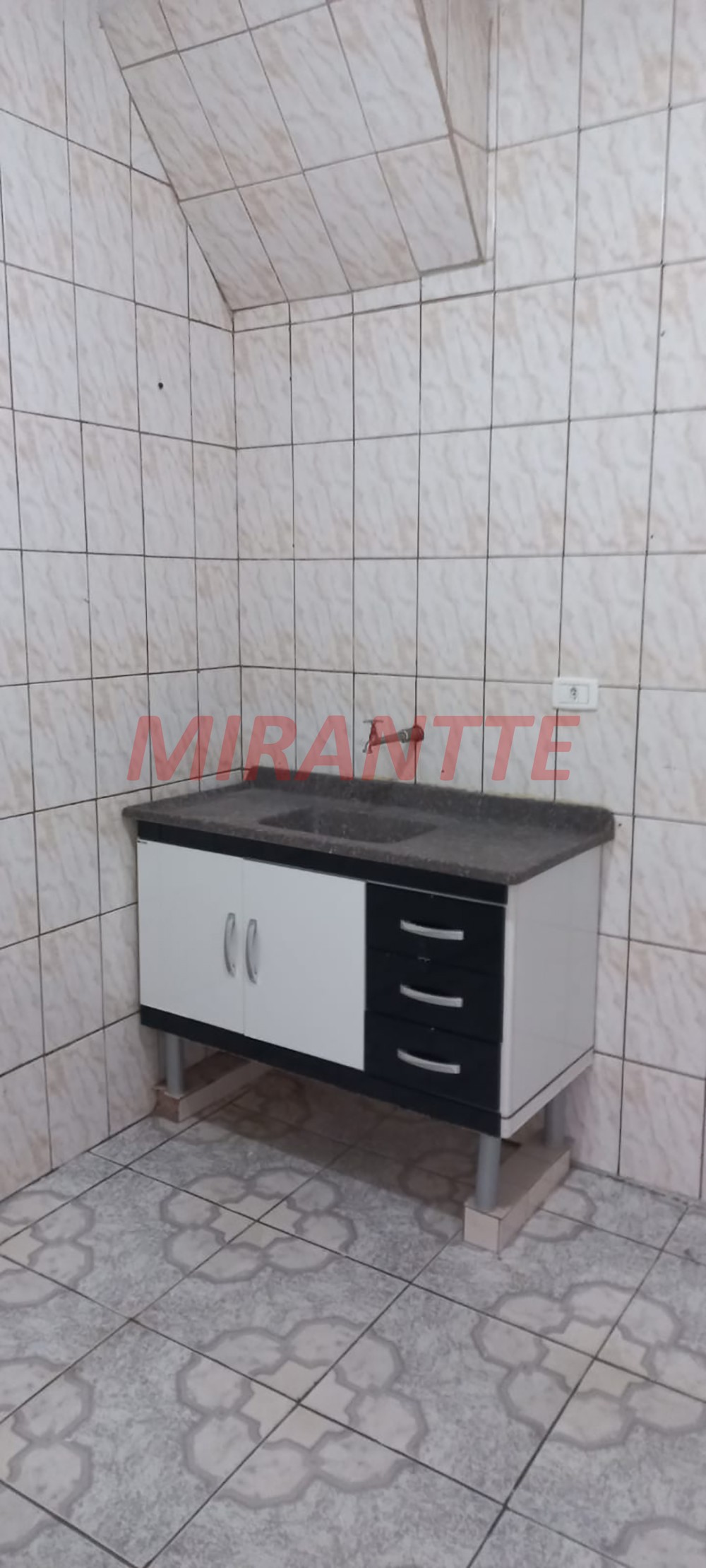 Sobrado de 186m² com 1 quarto em Lauzane Paulista