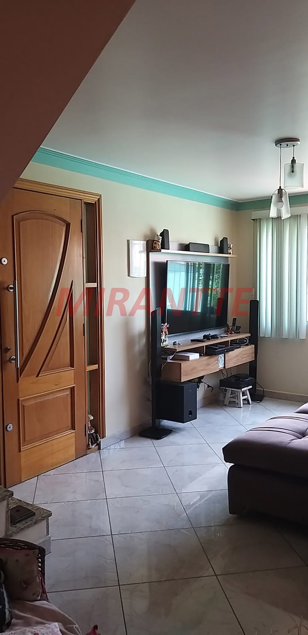 Sobrado de 246m² com 3 quartos em Imirim