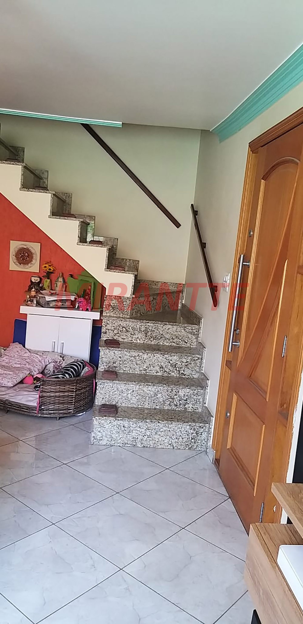 Sobrado de 246m² com 3 quartos em Imirim