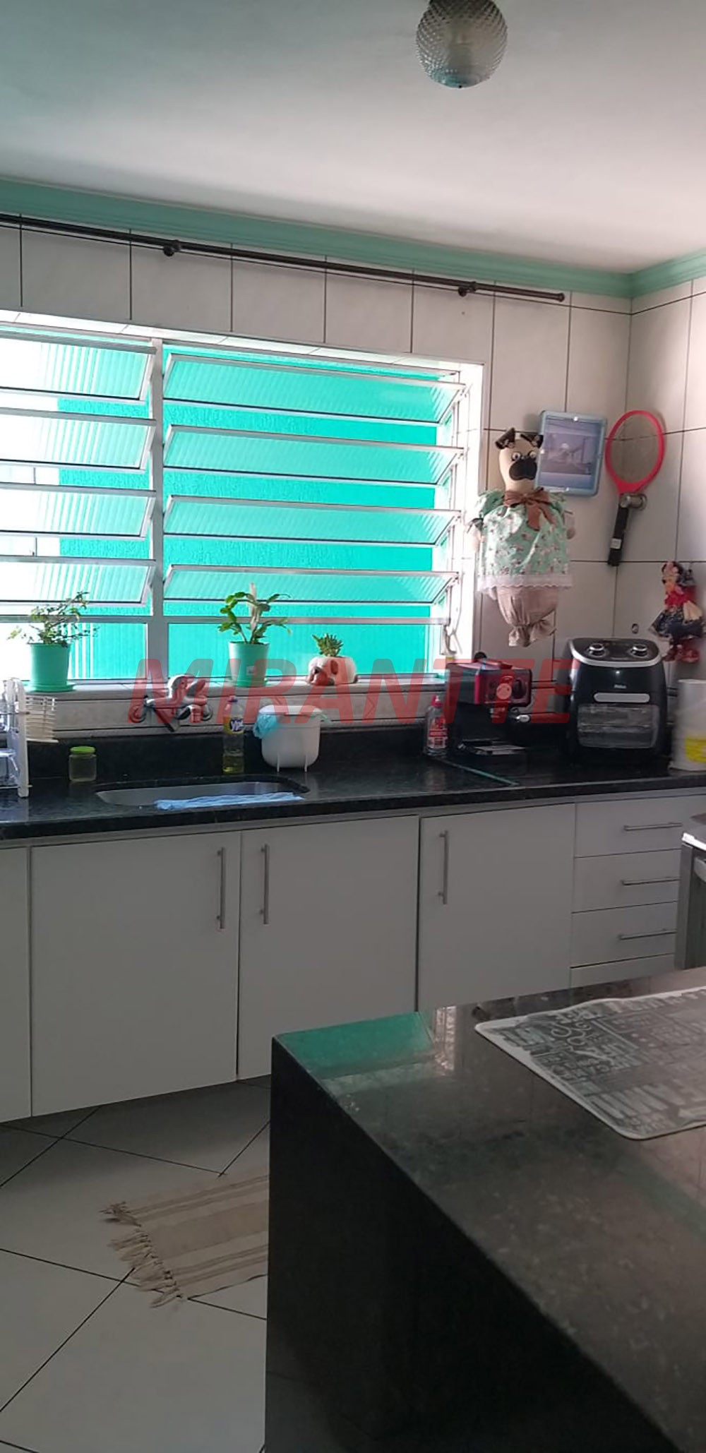 Sobrado de 246m² com 3 quartos em Imirim