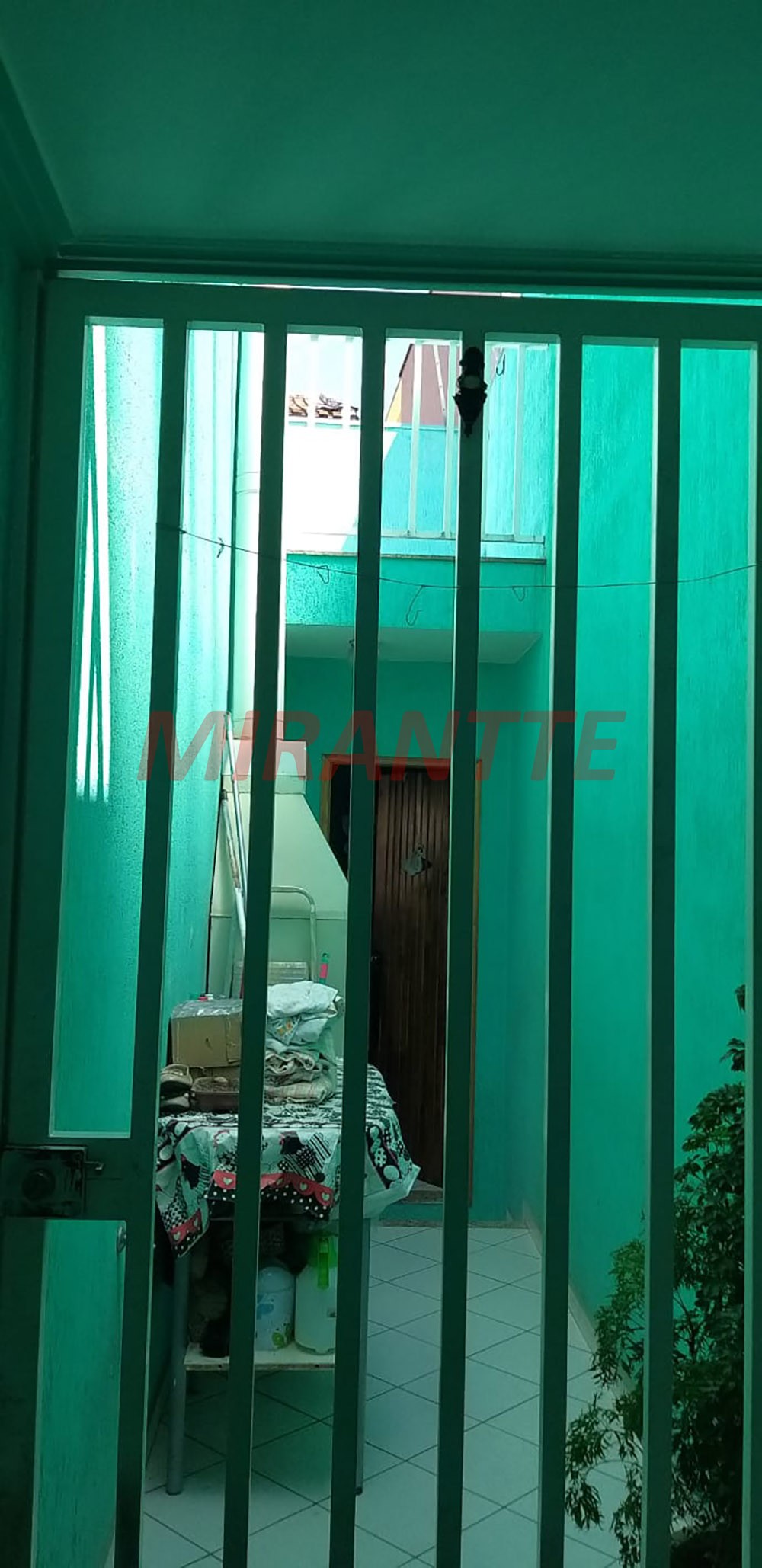 Sobrado de 246m² com 3 quartos em Imirim