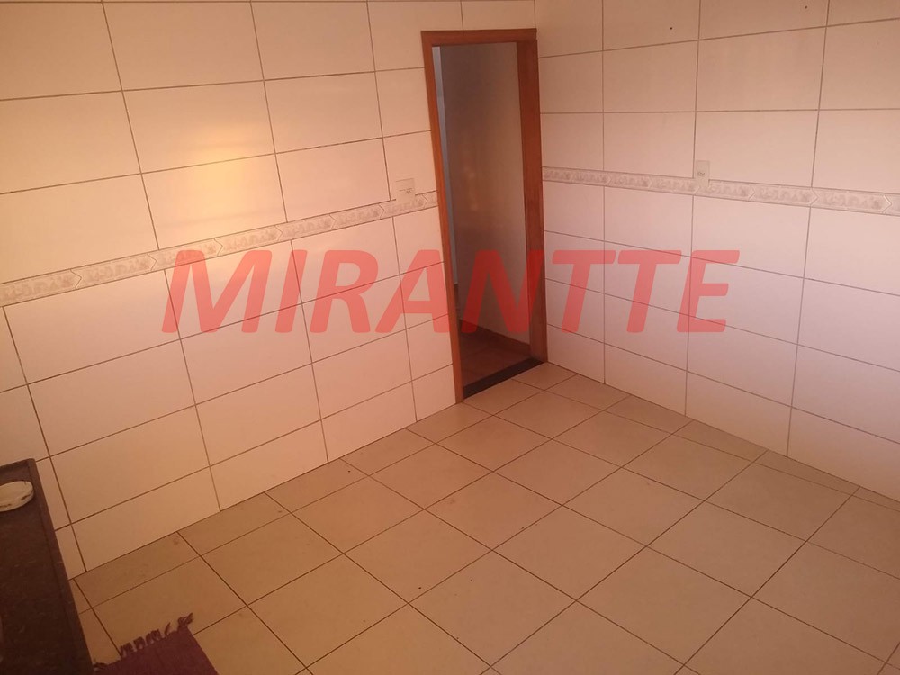 Casa terrea de 260m² com 2 quartos em Parque Vitória