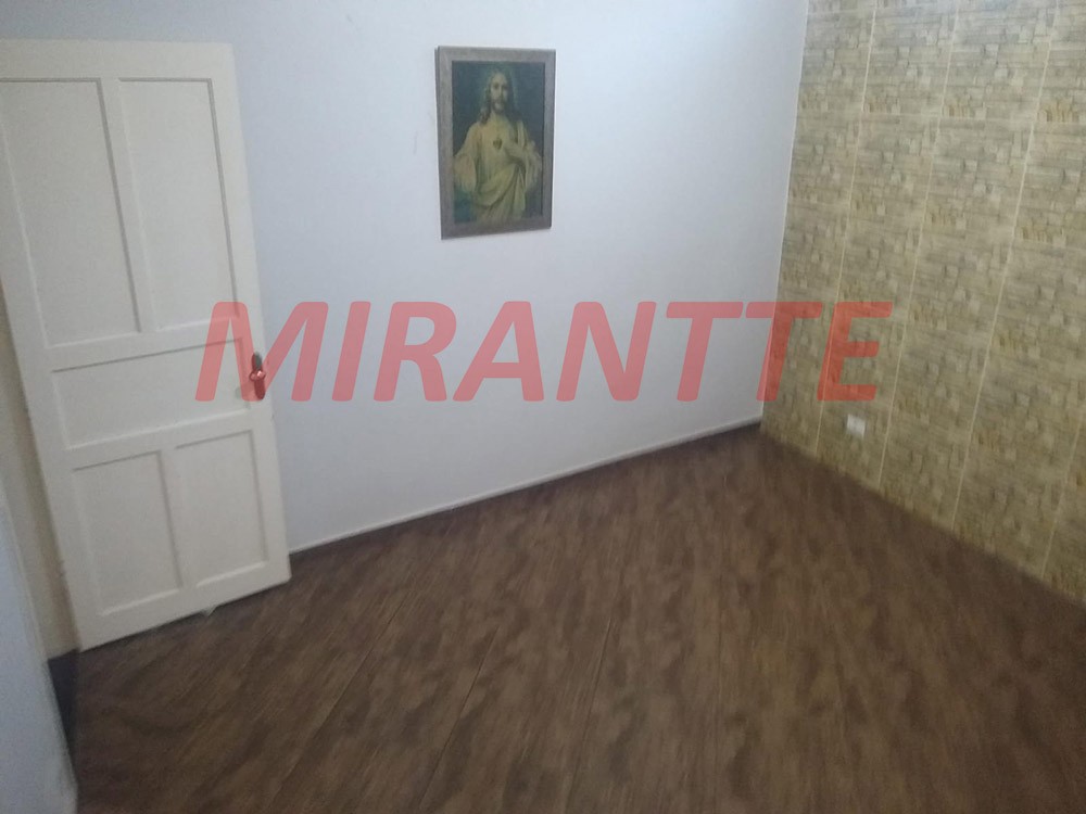 Casa terrea de 260m² com 2 quartos em Parque Vitória