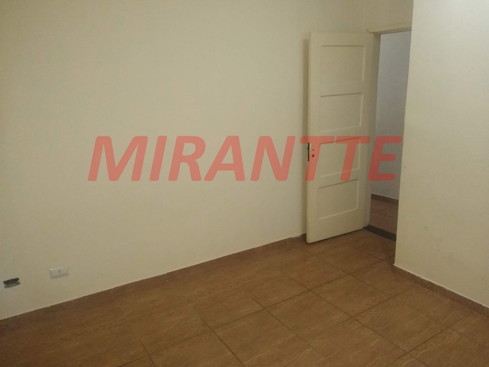 Casa terrea de 260m² com 2 quartos em Parque Vitória