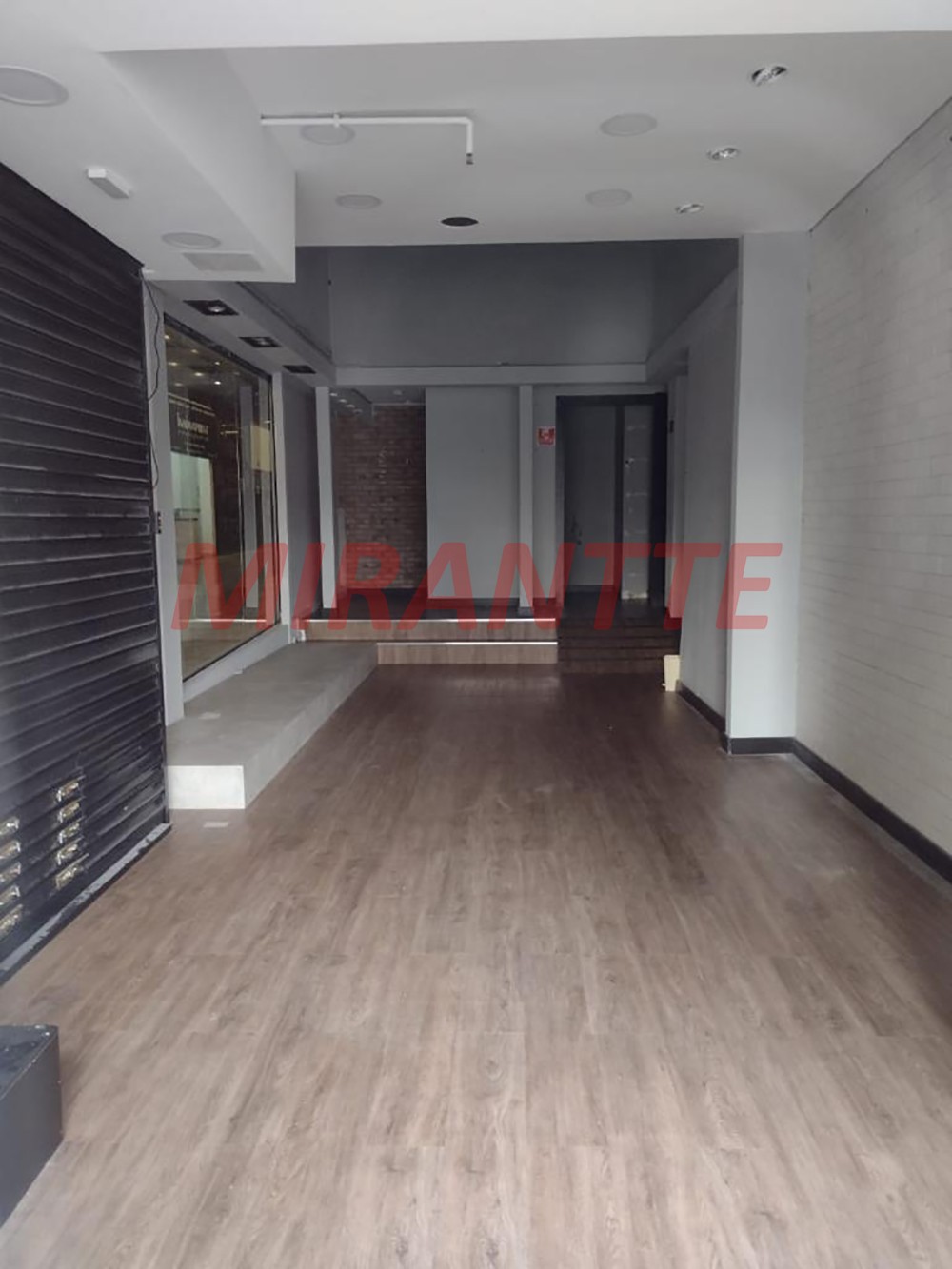 Comercial de 140m² em Jardim Paulistano