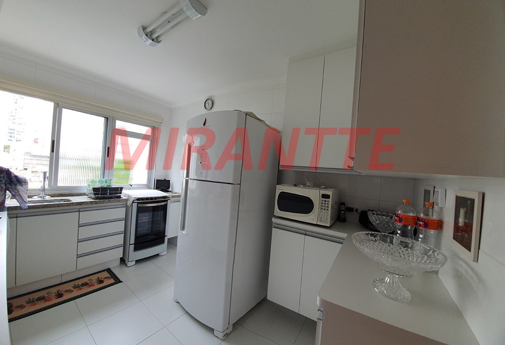 Apartamento de 65m² com 2 quartos em Santana