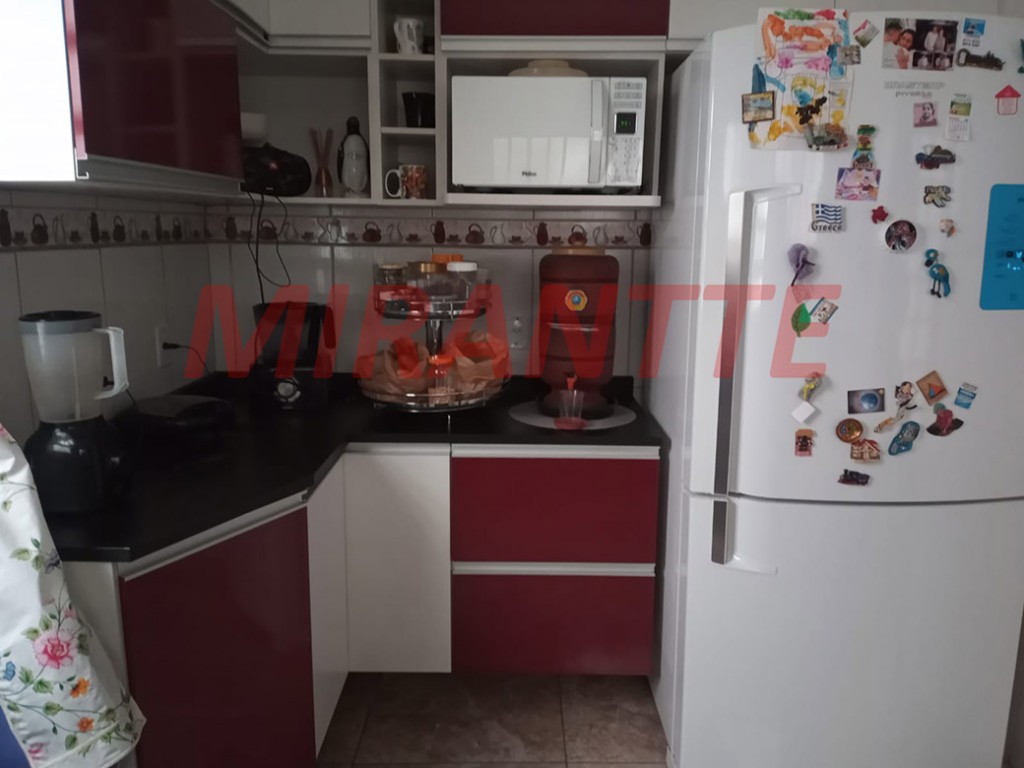 Sobrado de 136m² com 3 quartos em Jardim Ondina