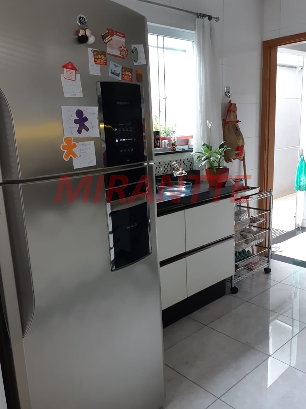 Sobrado de 198m² com 4 quartos em Jaçana