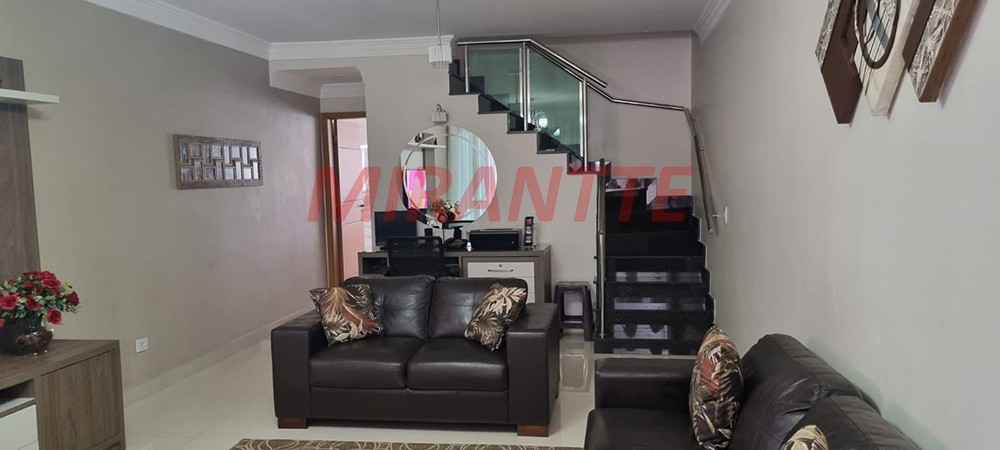 Sobrado de 180m² com 3 quartos em Santana