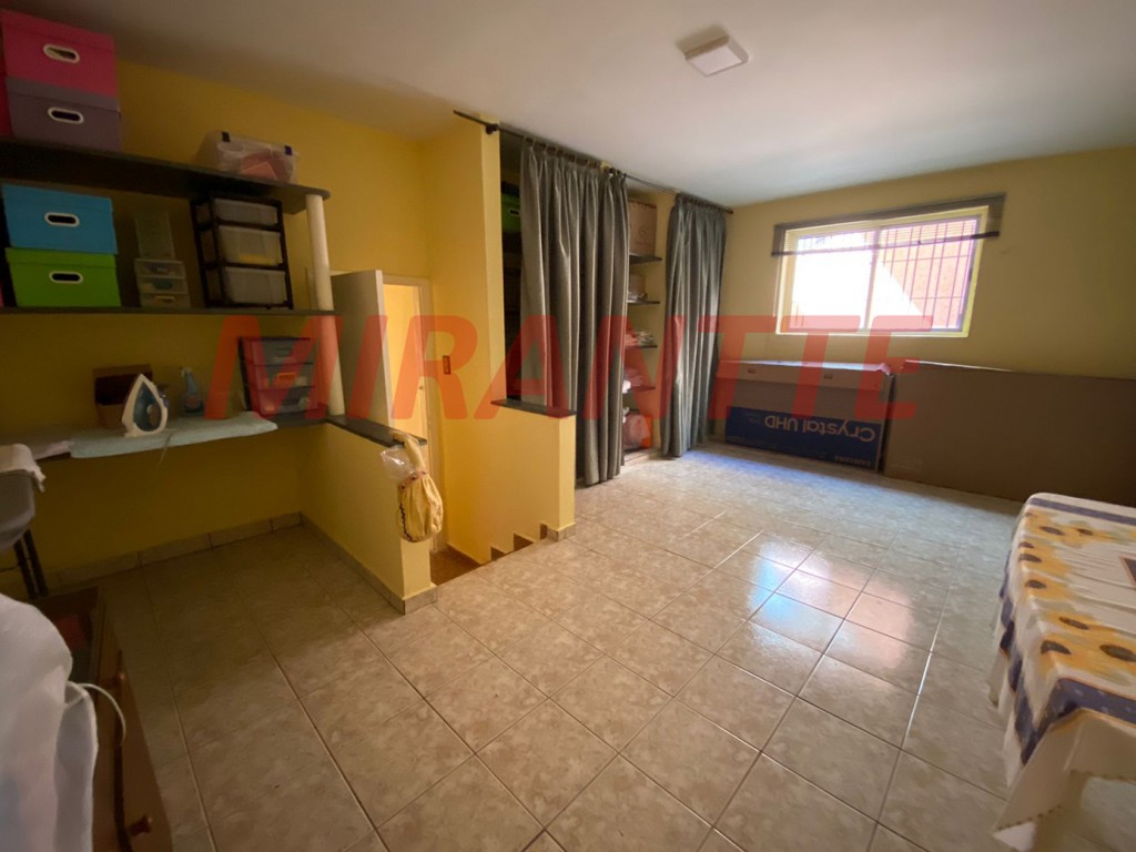 Sobrado de 220m² com 4 quartos em Casa Verde