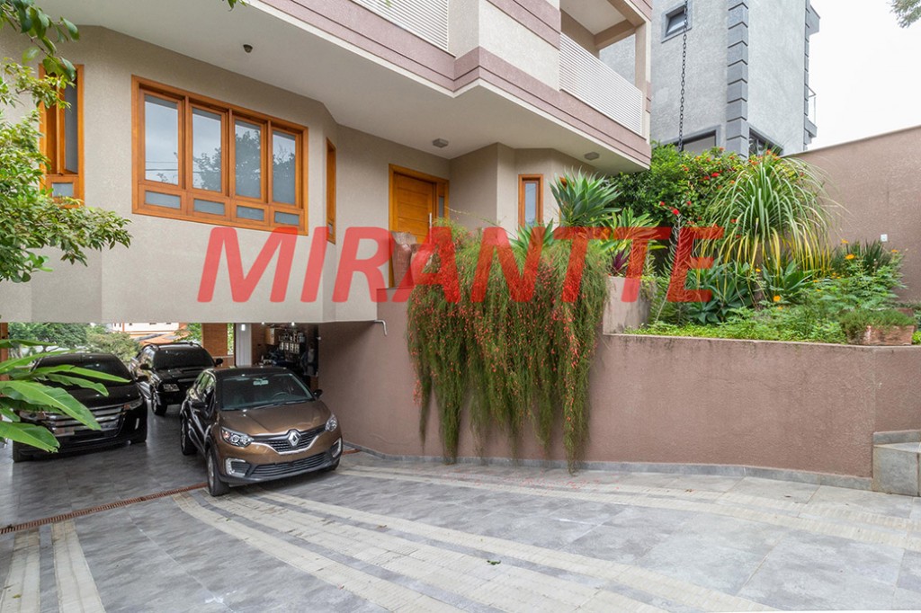 Sobrado de 650m² com 5 quartos em City América