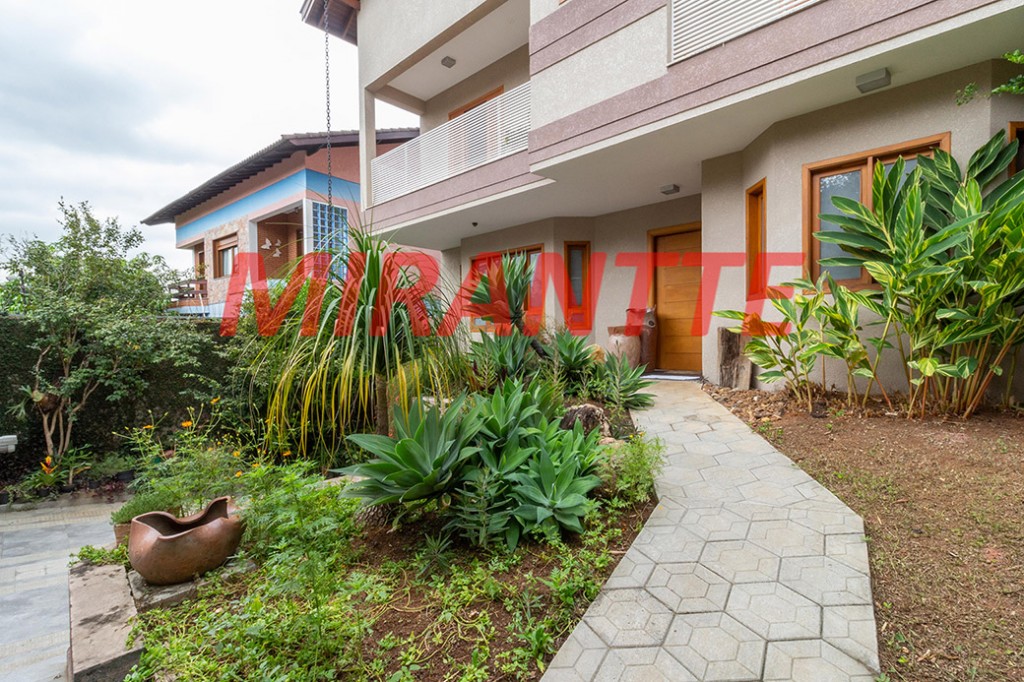 Sobrado de 650m² com 5 quartos em City América