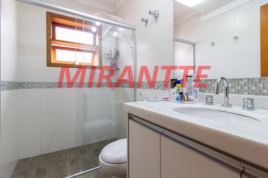 Sobrado de 650m² com 5 quartos em City América