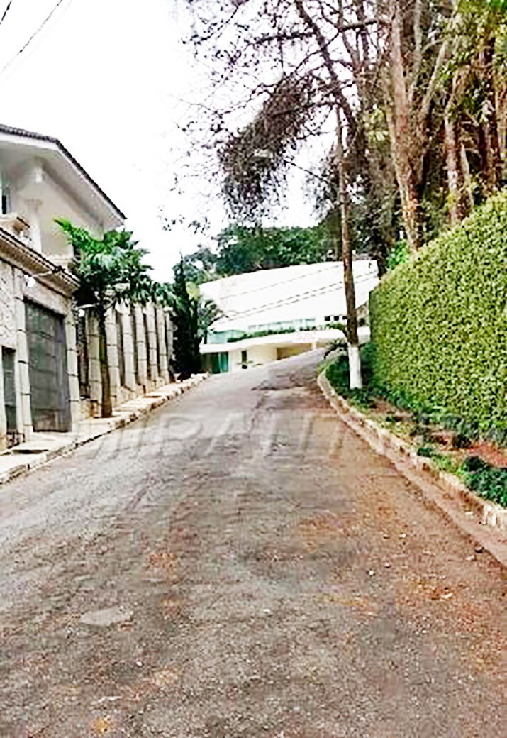 Terreno de 500m² em Jardim Ibiratiba