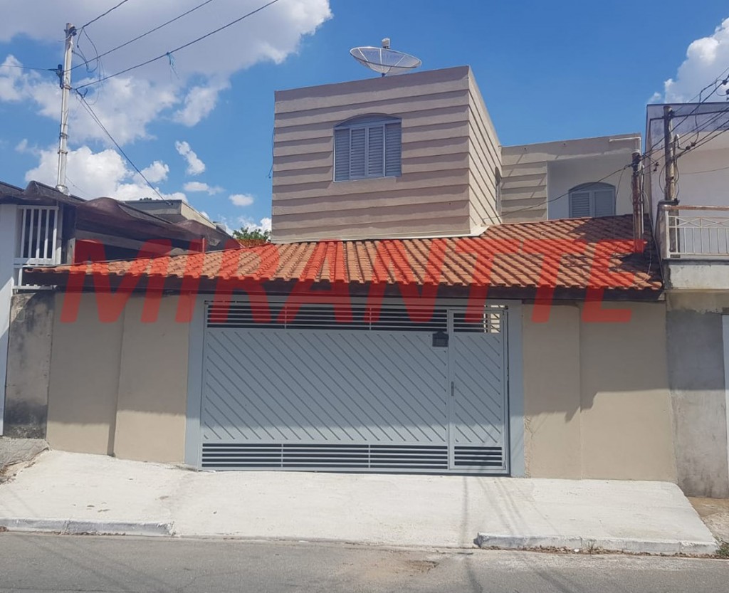 Sobrado de 165m² com 3 quartos em Cachoeirinha