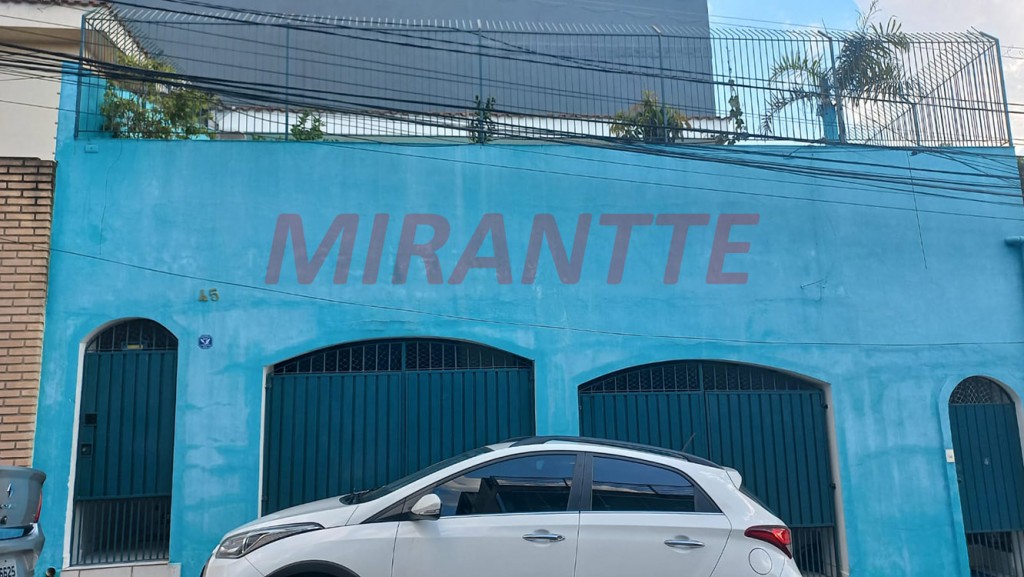 Sobrado de 200m² com 2 quartos em Chora Menino