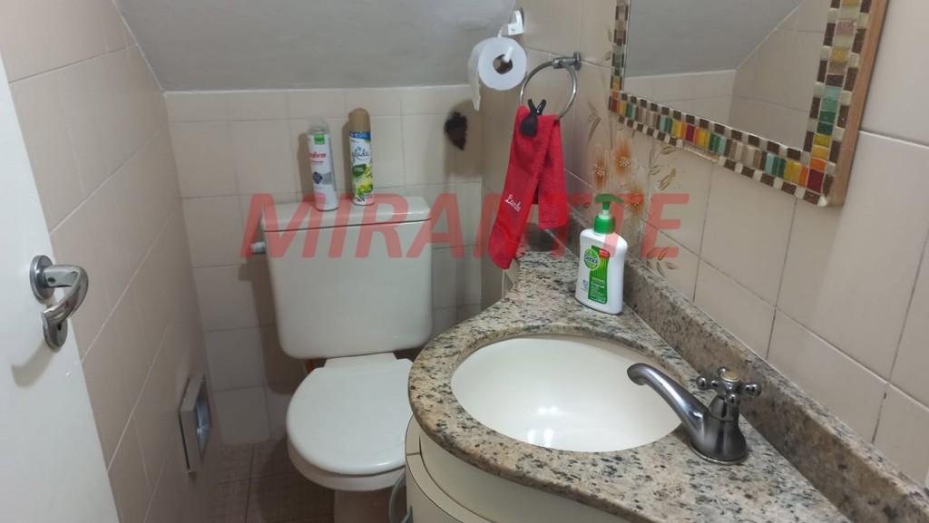 Sobrado de 200m² com 2 quartos em Chora Menino