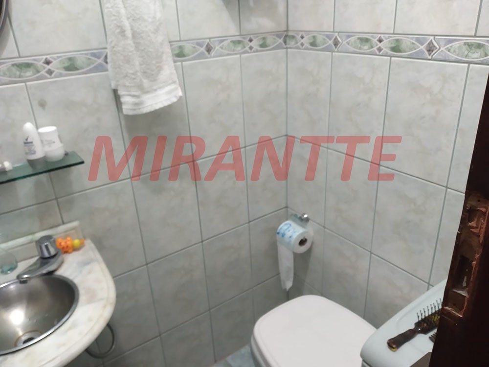 Sobrado de 280m² com 3 quartos em Parque Continental