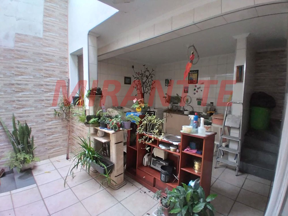 Sobrado de 280m² com 3 quartos em Parque Continental