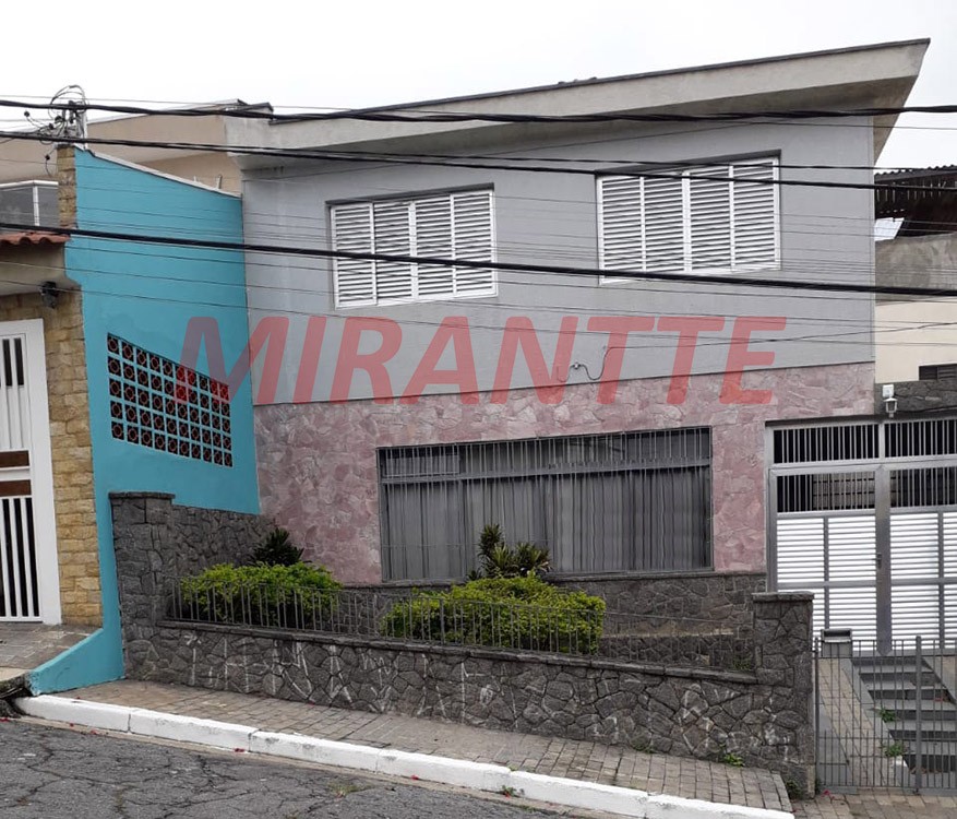 Sobrado de 230m² com 3 quartos em Imirim